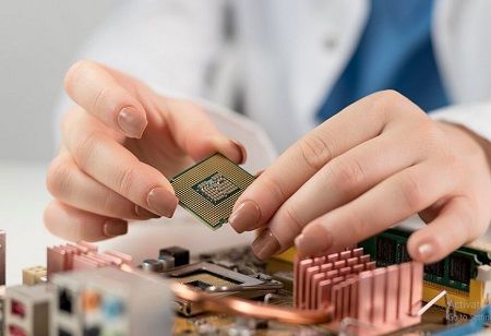 CDIL and Infineon Sign MoU to Strengthen India's Semiconductor Sector