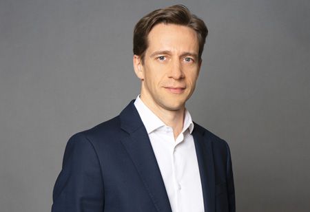 Optimizing Business Strategy for Sustainable Growth and Innovation