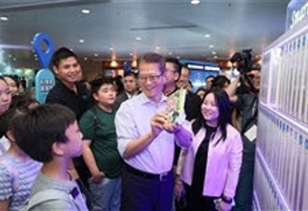 35th Hong Kong Book Fair attracts some 900,000 visits despite Typhoon