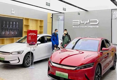 BYD Shares Jump as Chinese EV Giant Flags Profit Surge
