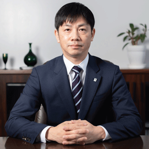 Satoshi Ishii,Vice President