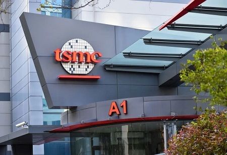  TSMC Joins Applied Materials' $5B AI Chip Hub