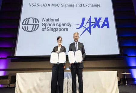  Japan & Singapore Deepen Space Partnership With First Bilateral Deal