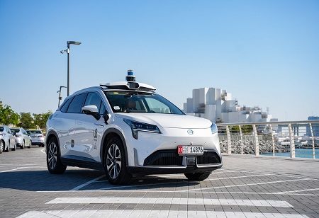  Uber Launches Fully Driverless Robotaxi Service on Yas Island