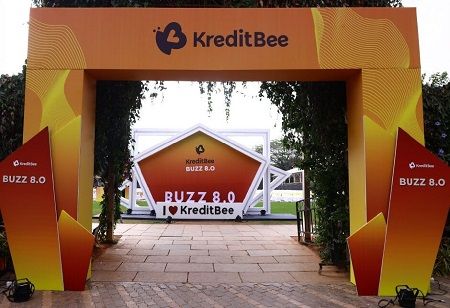  Kreditbee