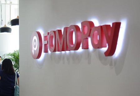  FOMO Pay Expands DuitNow QR Payments for Singapore Merchants