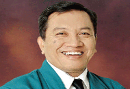 Dr. Djuwari, Head of Research Journal Division STIE Perbanas Surabaya - Indonesia