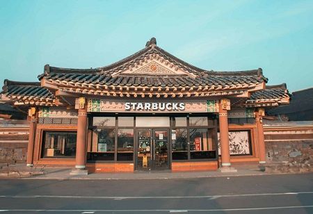  Starbucks Korea Swings to Q2 Loss After Marketing Backlash