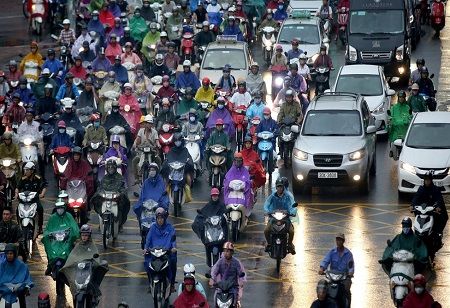  Japan Flags Hanoi Motorbike Ban, Job Impact Concerns