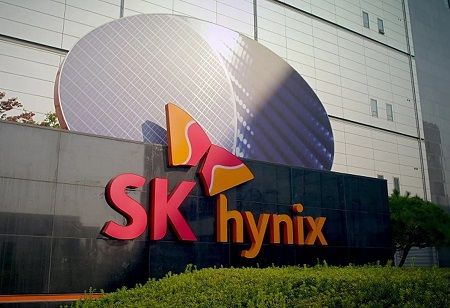  Samsung & SK hynix Strengthen Global DRAM Market Grip Amid AI Boom