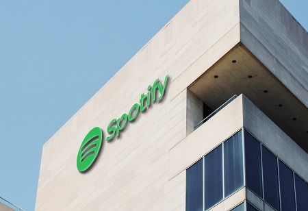  Spotify Sees Strong Growth in Q3 2025 as Users and Profits Climb