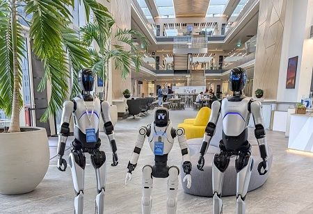  AgiBot Starts Eight-Robot Tablet QC Trial Ahead of Planned IPO