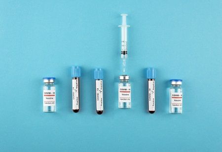  Celltrion & BD Ink Global Prefilled Syringe Deal