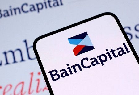  Bain Capital Backs Hong Kong Fintech FundPark With $250 Million
