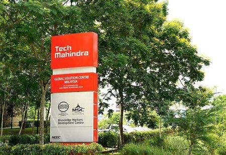  Tech Mahindra Q2 Profit Soars 33% on Strong Deal Wins and AI Push