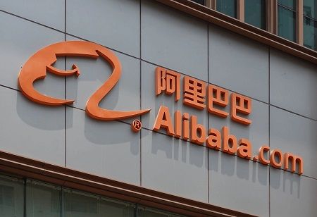  Chinese E-Commerce Stocks Slide After Beijing Issues Warning