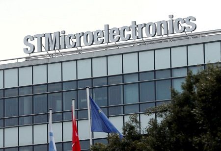  STMicroelectronics and NUS Launch Four-Year Edge AI Lab in Singapore