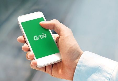  Grab & EnterpriseSG Back Singapore Food Businesses