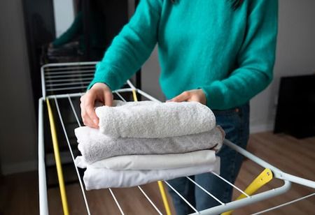  Cloth Dryers as Gifts Under ₹1000 and Key Features to Check Before You