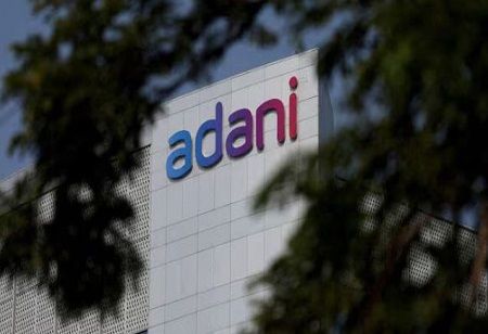 Adani Secures Major Capital Boost for Mumbai Airport Project
