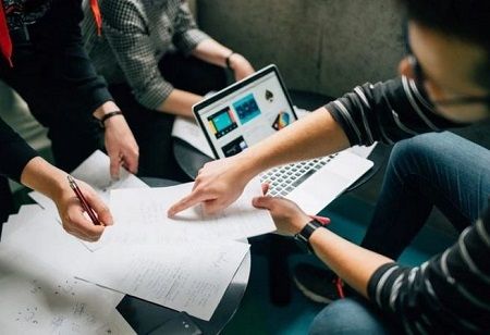 Hybrid & Flexible Work Models Driving Productivity and Engagement