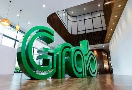  Grab Singapore Launches Lane-Level GPS Pilot for Enhanced Rides