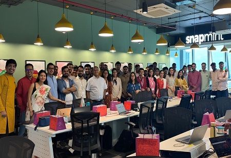  Snapmint Raises $125M from General Atlantic to Expand EMI Biz