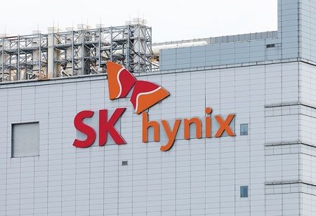  SK Hynix Shares Fall After Strong Nasdaq Debut Amid Profit-Taking AI