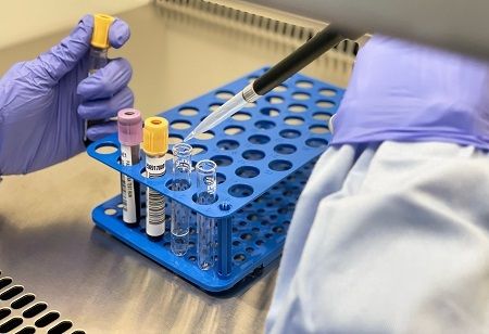  Living Lab Ventures Backs Increase Laboratorium Indonesia